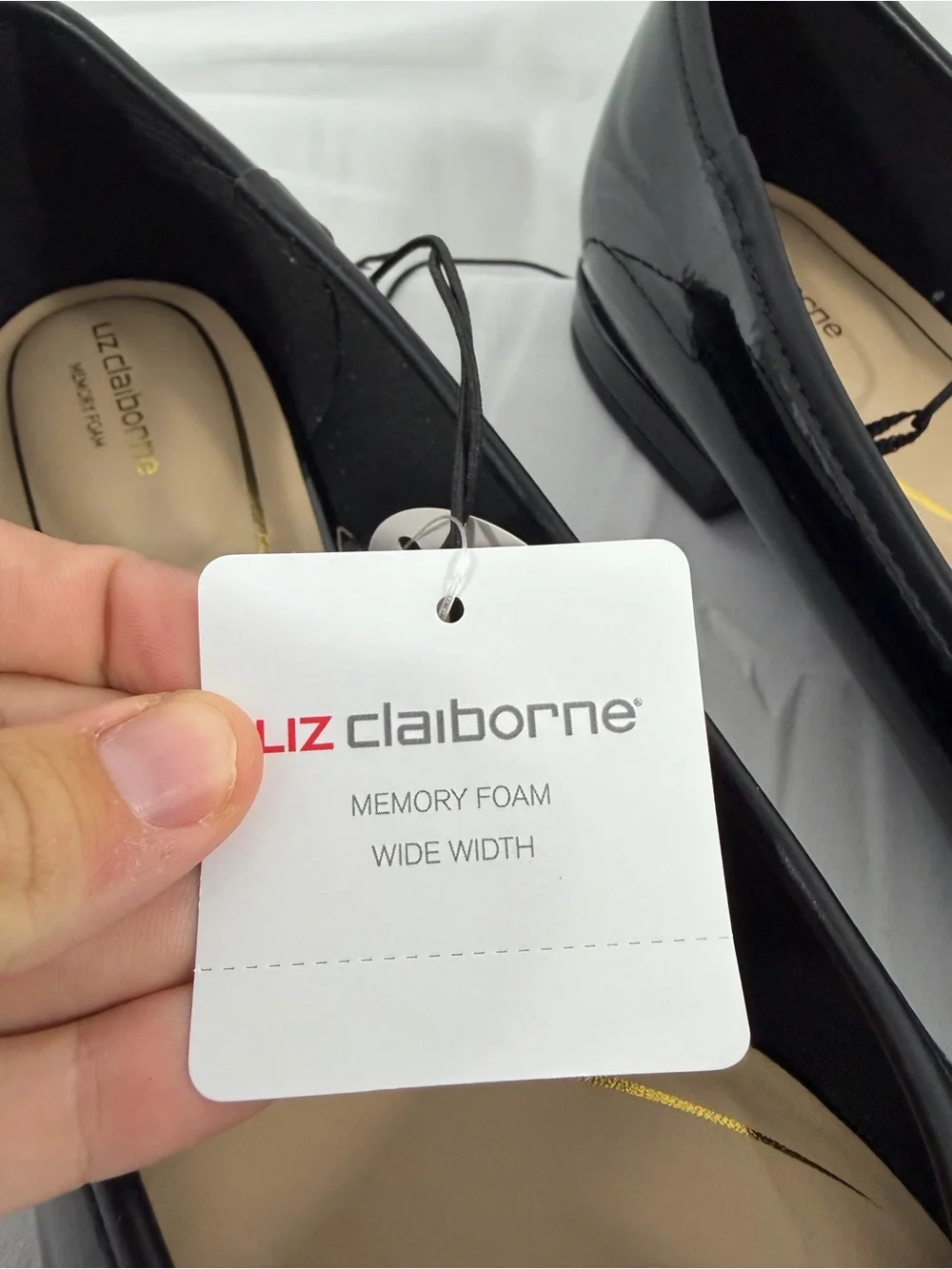NWT Liz Claiborne Women’s Size 11W Shiny Black Ballet Flats with Bow Accent